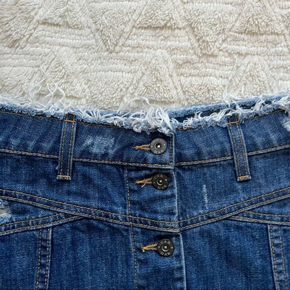 LF Carmar Distressed Denim Button Front Mini Skirt - Picture 6 of 8